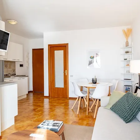 Apartment Relaxing Gem Perledo